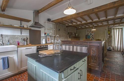 Formigny House | CASSANDRE'S HOUSE garden & private parking