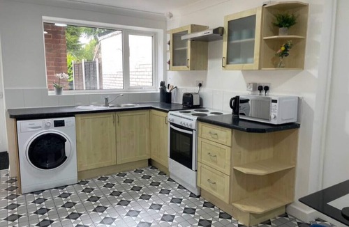 Cannock House | Cassia, 3 Bedrooms, Sleeps 5