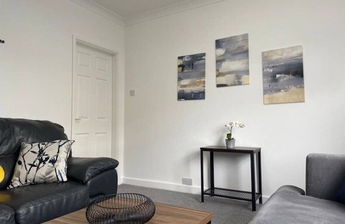 Cannock House | Cassia, 3 Bedrooms, Sleeps 5