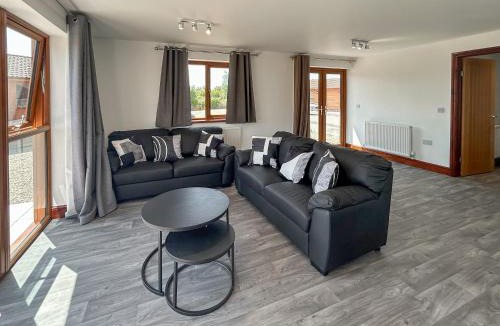 Brean House | Cassia Lodge