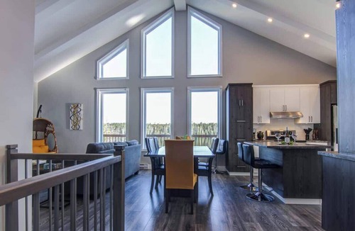 Saint-David-de-Falardeau Ski Chalet | Cassiopée | Tavata Chalets | Spa et nature