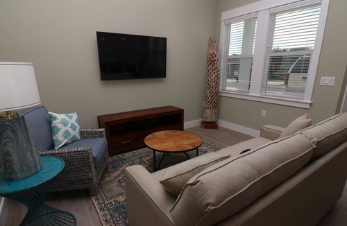 Corolla Light Condo | Cast A Wave at Beacon Quarters of Corolla 2 Bedroom Condo