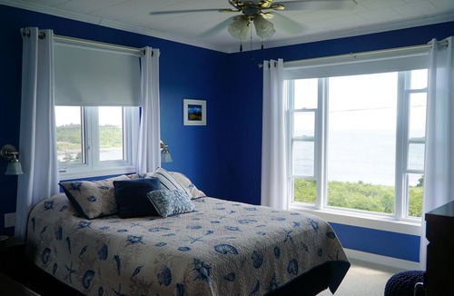 Renews-Cappahayden Cottage | Castaway Cottage - Private Oceanfront Cottage on Irish Loop / ECT Cappahayden