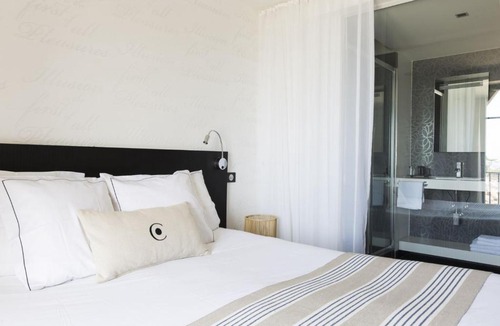 Perros-Guirec Hotel | Castel Beau Site