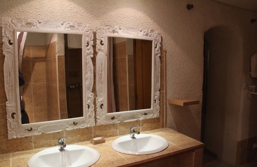Malves-en-Minervois House | castel chambres