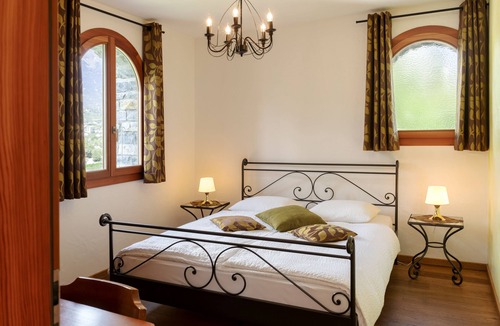Sierre Bed & Breakfast | Castel de Daval