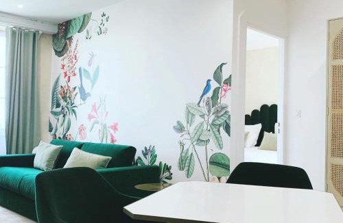 Morey-Saint-Denis Hotel | Castel de Très Girard - Hotel & Restaurant - Teritoria