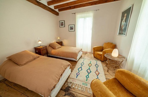 Saint-Barthelemy-dAgenais Bed & Breakfast | Castel La Fabrik'Créative