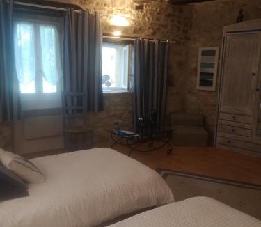 Castelnau-de-Montmiral Bed & Breakfast | Castel Mazars