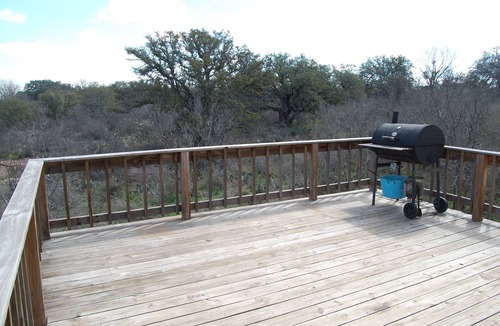 Llano County Cabin | Castell Cabin on the Llano River