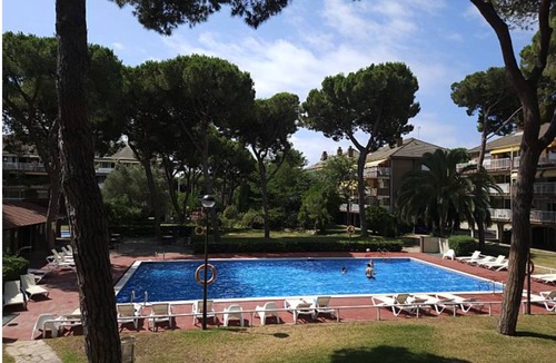 Gava Apartment | Castelldefels Duplex 8 PAX Beach tennis pool