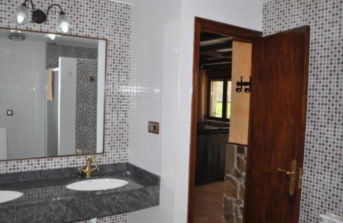 Sasamon House | Castillo Goyito