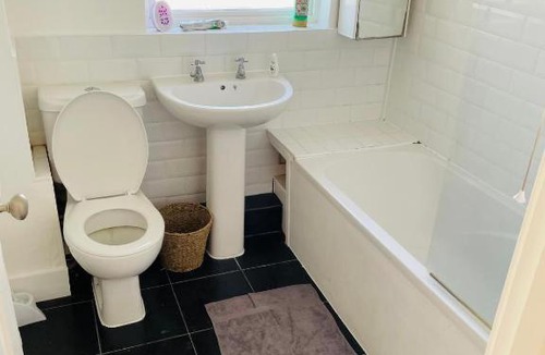 Elephant and Castle Apartment | Castle 1