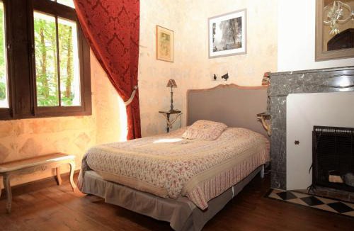 Bon-Encontre House | Castle 12th century with private pool close to Agen