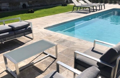 Saint-Jean-aux-Bois Other | Castle apartment, 4 bedrooms with private pool near Paris!