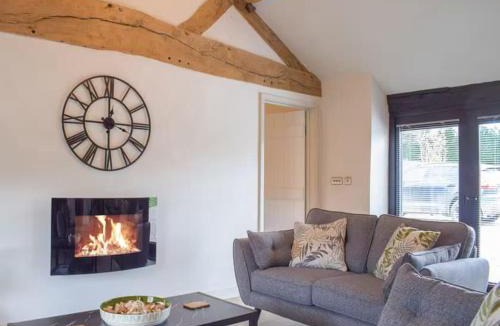 Hopton Castle House | Castle Beams