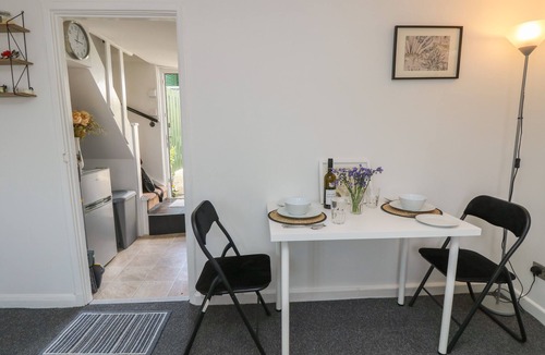 Newport Cottage | Castle Cottage