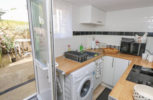 Newport Cottage | Castle Cottage