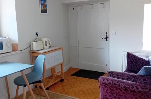 Sheriff Hutton Apartment | Castle Court