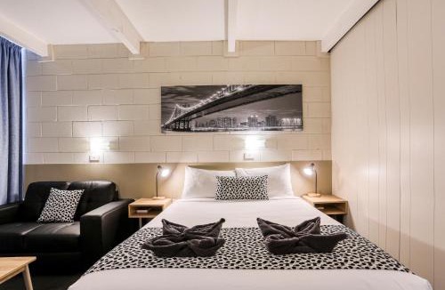 Euroa Hotel | Castle Creek Motor Inn Euroa