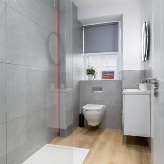 Dalavich Apartment | Castle Esplanade Apartment