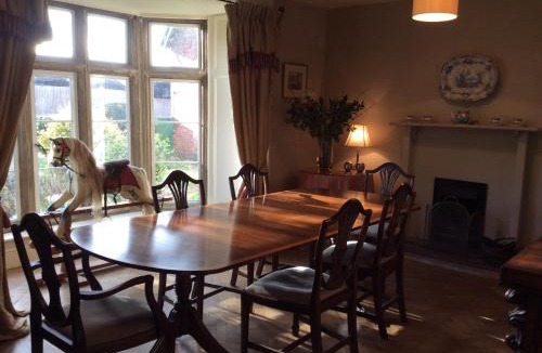 Medbourne Bed & Breakfast | Castle Farm House B&B
