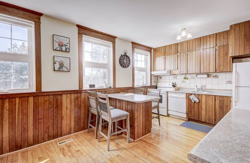 Newcastle House | CASTLE Getawy/Short stay(Off 401)