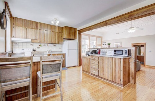 Newcastle House | CASTLE Getawy/Short stay(Off 401)