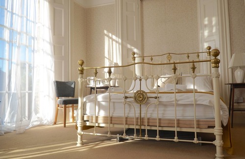 Dover House | Castle Guest House