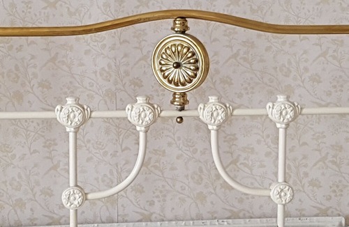 Dover House | Castle Guest House