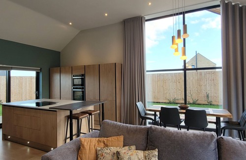 Dunholme House | Castle Hill Barn, Ashlin Farm Barns