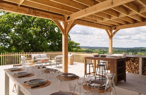 Crowborough House | Castle Hill Cottage