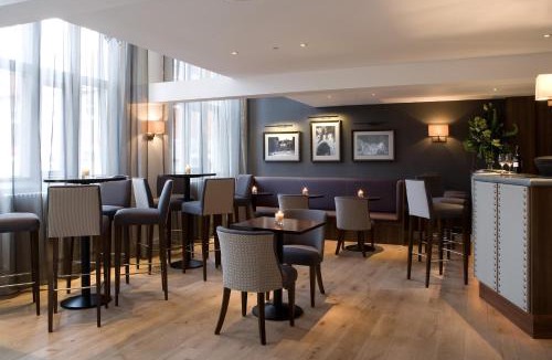 Lincoln Hotel | Castle Hotel & Apartments