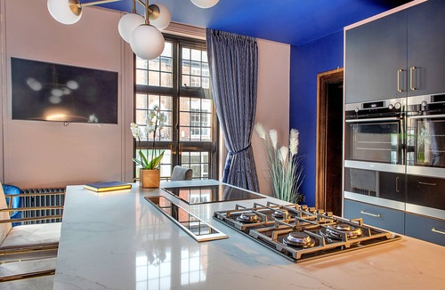 Nottingham City Centre House | Castle House Nottingham