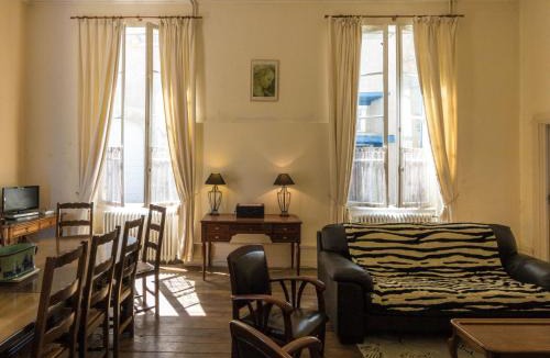 Chalais House | Castle in Chaleix with Pool and Views