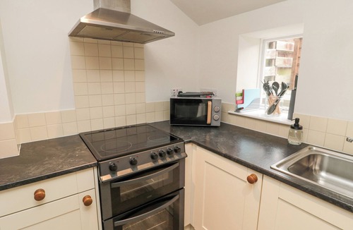 Norham Cottage | CASTLE KEEP, pet friendly, with open fire in Norham