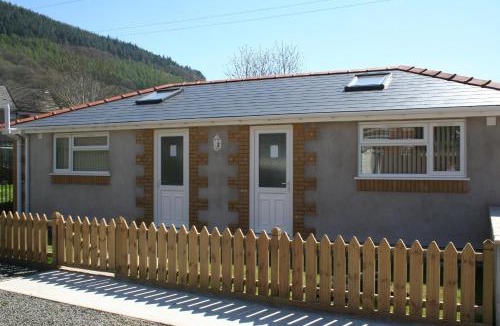 Cwmcarn Hotel | Castle Lodge