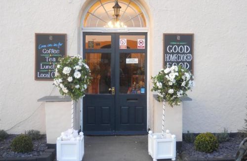 Wilton Bed & Breakfast | Castle Lodge Hotel