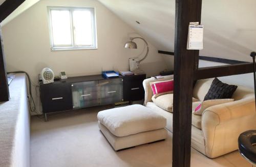 Dorking Bed & Breakfast | Castle Mill Bed and Breakfast