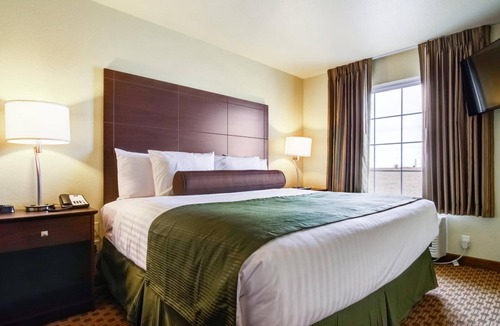 Quinter Hotel | Castle Rock Inn & Suites