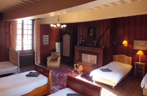 L'Home-Chamondot Other | Castle sleeps 18 at 1:30 from Paris