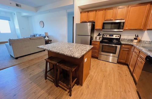 Grandville Apartment | Castle-Style Apt w/Parking