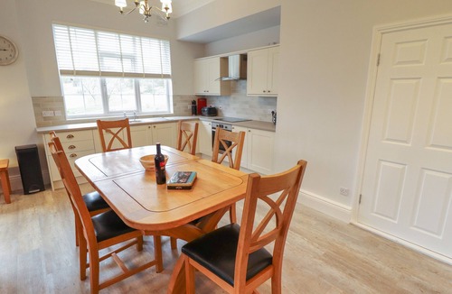 Nettleton Cottage | Castle Top Haven