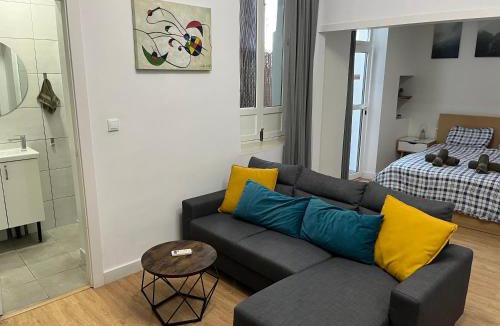 San Anton Apartment | Castle View Apartments