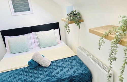 Rochester East Ward Condo | Castle view Rochester