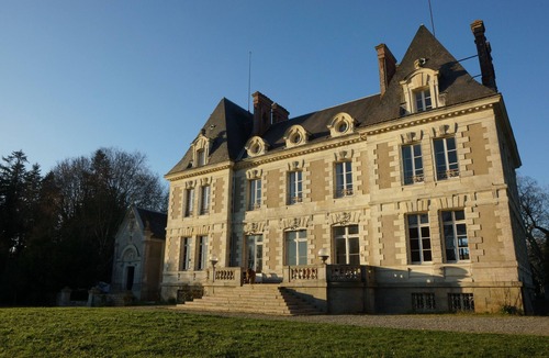 La Paquelais House | Castle with XXL chapel