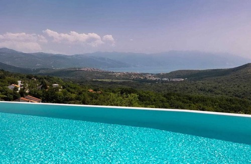 Bribir Villa | Castle with Stunning Views by Aneo Travel