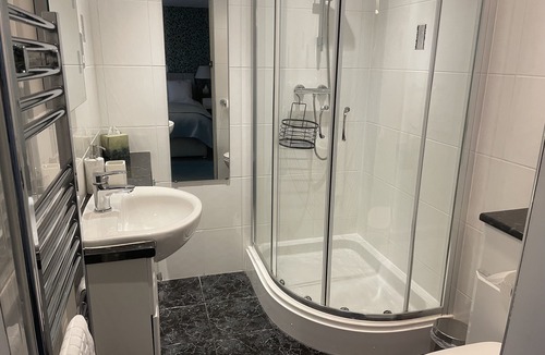 Auchengray House | Castlecroft