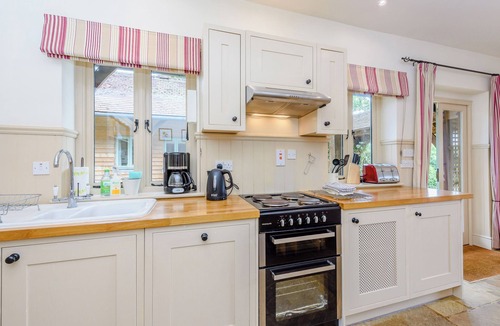 Sedlescombe Cottage | Castlemans Stables West