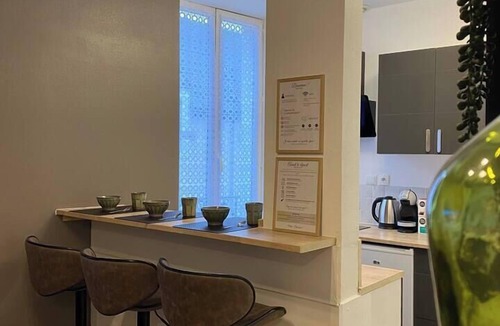 Saint-Amand-en-Puisaye Apartment | Castles, pottery, wine and hiking